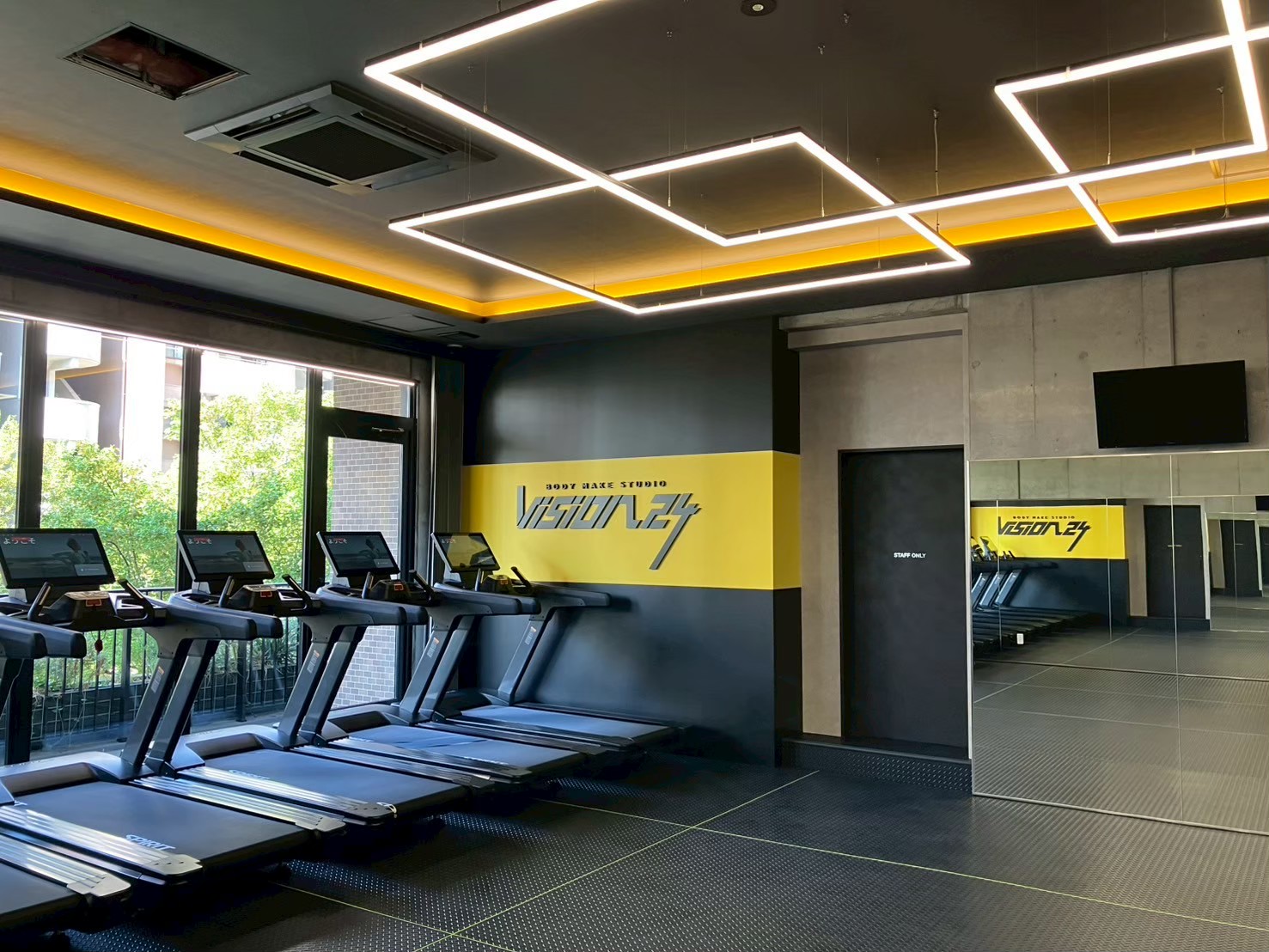 VISION24平尾店_2025.09